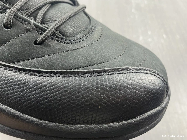 1st Kicks Taxi Black CT8013-071 Jordan Air 12 0727